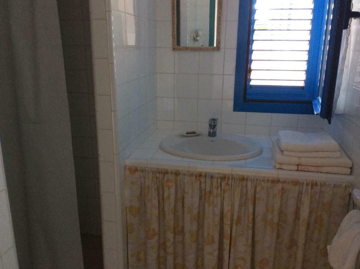 פלאיה מיג'ורן Viviendas Es Carnatge מראה חיצוני תמונה